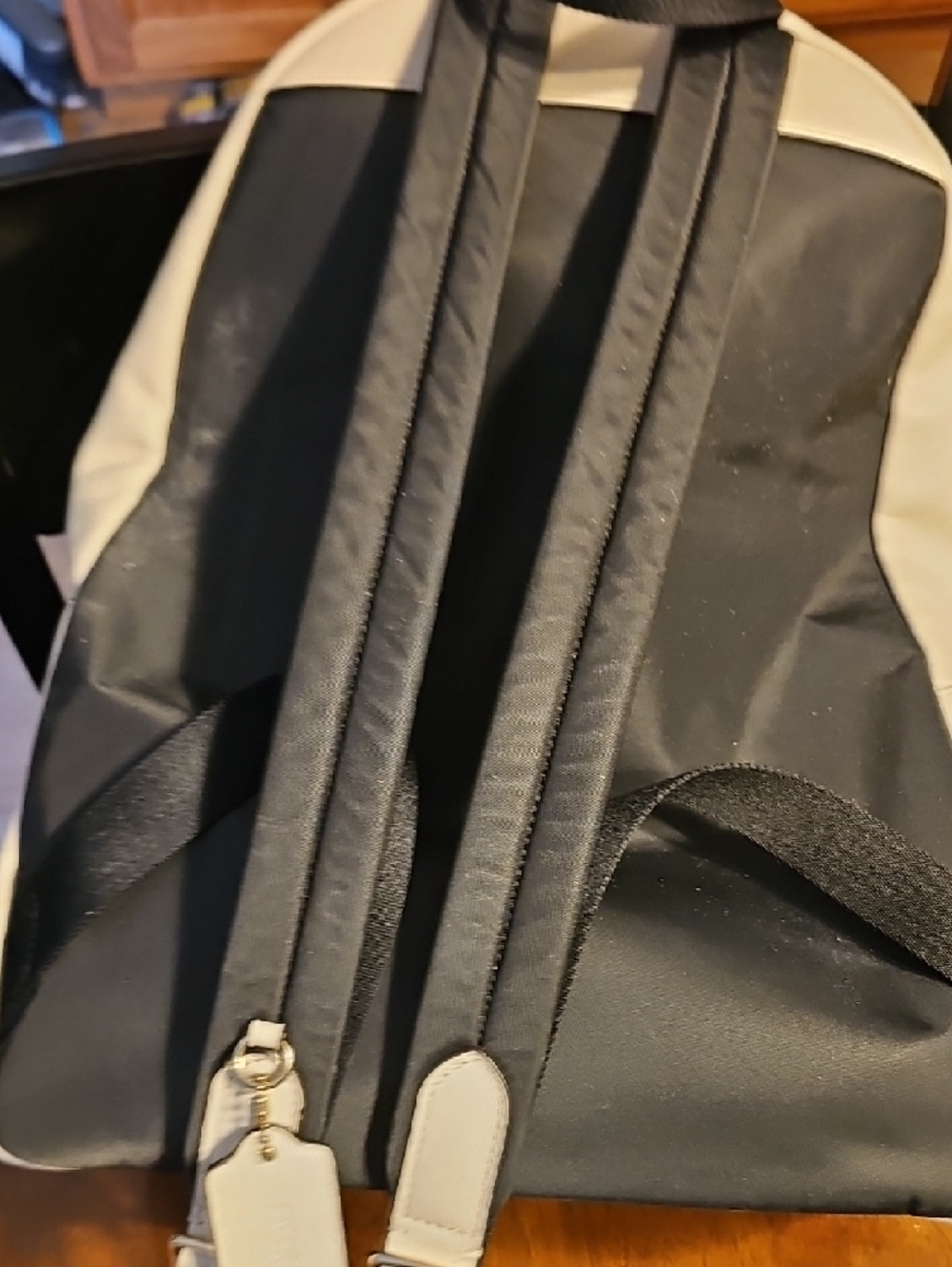 COACH Beige and Gold Signature Backpack - Picture 5 of 9